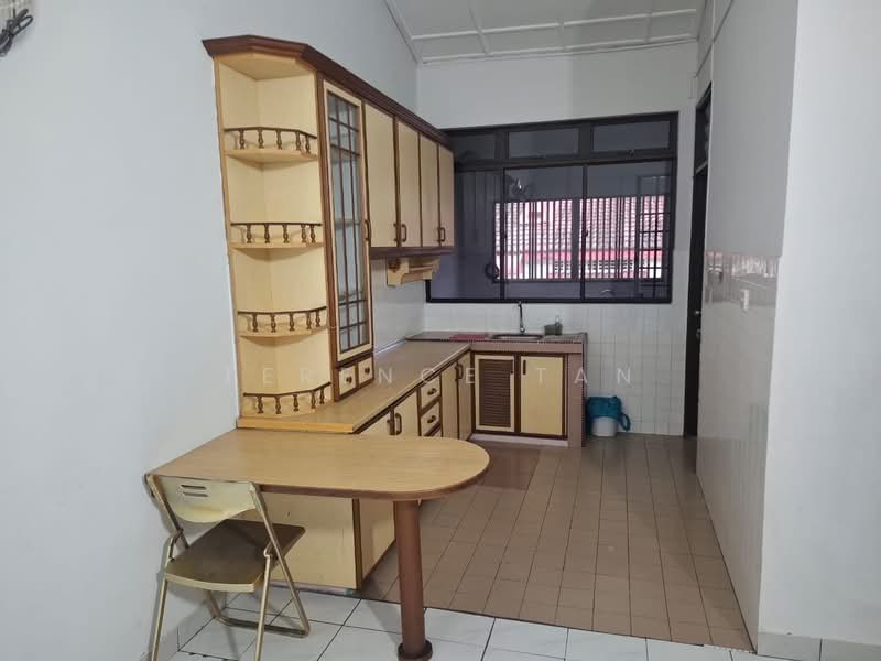 1-storey Terraced House for Sale at Taman Perling - Terence Tan - Kitchen - PropertyGuru.com.my