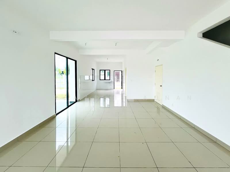 Terraced House for Sale in Hulu Langat (Selangor) - Nor Azdlin Adnan - Living Room - PropertyGuru.com.my