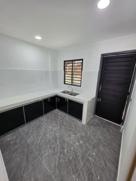 2-storey Terraced House for Sale in Taman Rinting (Masai) - Jason Fam - Kitchen - PropertyGuru.com.my
