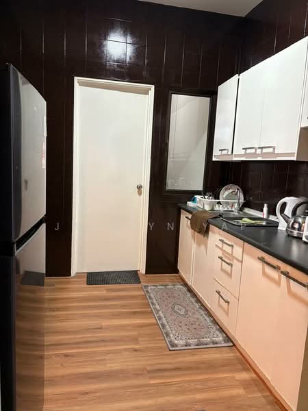 Kondominium untuk Disewa di Royal Domain Sri Putramas 2 - Jacklyn Yap - Kitchen - PropertyGuru.com.my