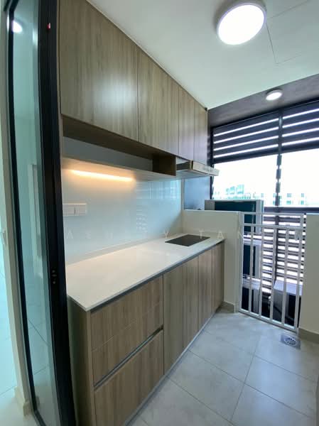 Service Residence for Sale at Suasana @ Utropolis - Ashley Tan - Kitchen - PropertyGuru.com.my
