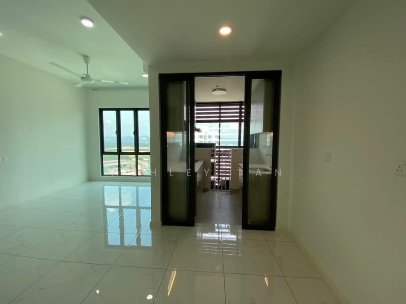 Service Residence for Sale at Suasana @ Utropolis - Ashley Tan - Living Room - PropertyGuru.com.my