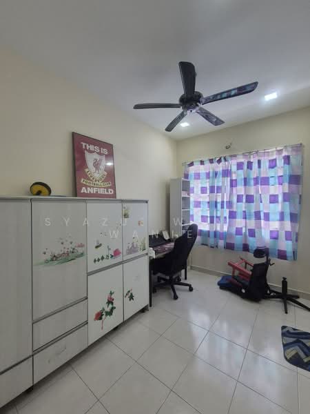 Terraced House for Sale in Semenyih (Selangor) - Syazue Wanie Wanie - Study - PropertyGuru.com.my