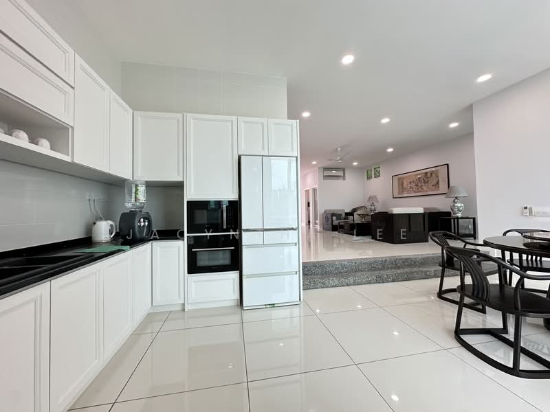 Zero-Lot Bungalow for Sale in Sungai Ara (Penang) - Jacyntha Lee - Kitchen - PropertyGuru.com.my