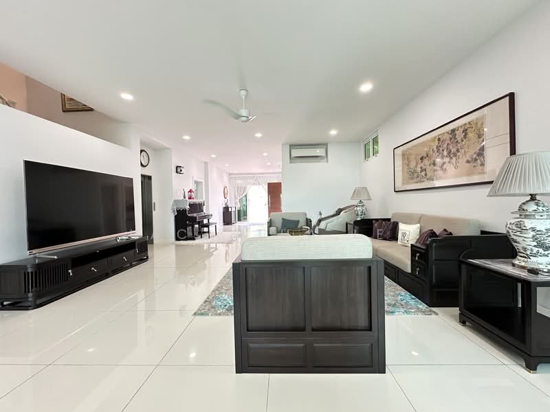 Zero-Lot Bungalow for Sale in Sungai Ara (Penang) - Jacyntha Lee - Living Room - PropertyGuru.com.my