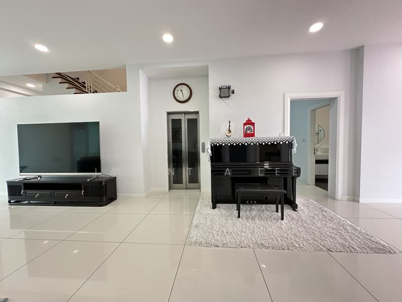 Zero-Lot Bungalow for Sale in Sungai Ara (Penang) - Jacyntha Lee - Living Room - PropertyGuru.com.my