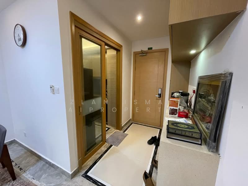 Servis Apartment untuk Dijual di R&F Princess Cove Phase 1 - Azlan Ismail aiproperty - Entrance - PropertyGuru.com.my