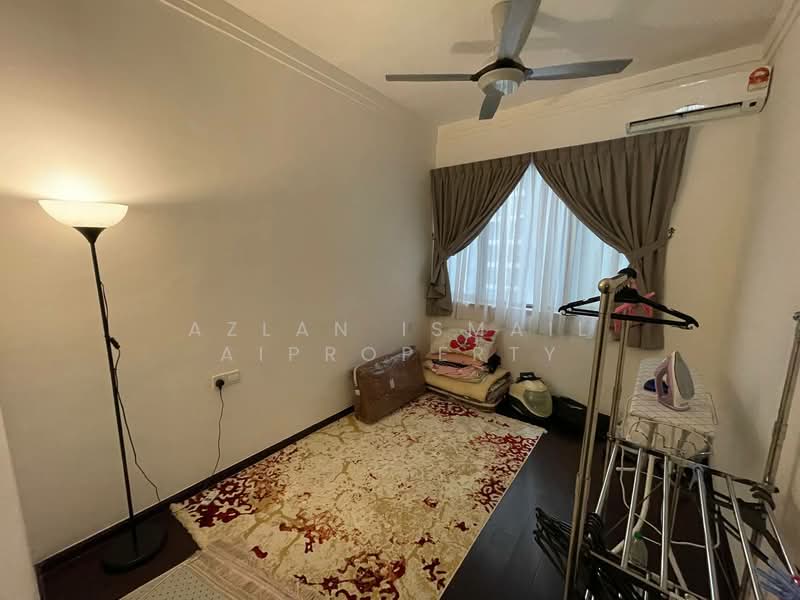 Servis Apartment untuk Dijual di R&F Princess Cove Phase 1 - Azlan Ismail aiproperty - Bedroom - PropertyGuru.com.my