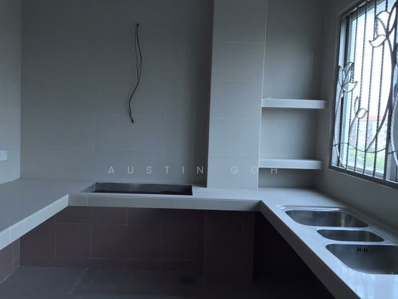 Semi-Detached House for Sale in Bandar Puteri Puchong (Puchong) - Austin Goh - Kitchen - PropertyGuru.com.my
