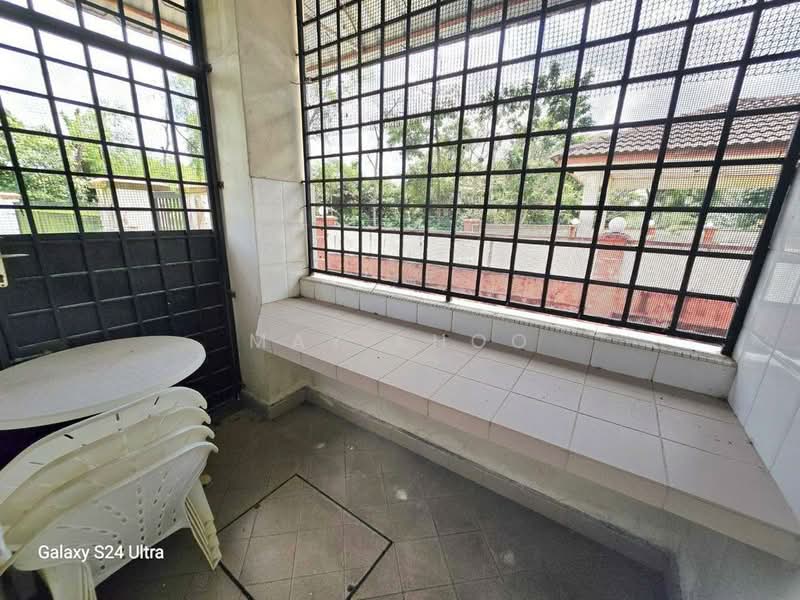 Rumah Teres 1 Tingkat untuk Dijual di Taman Molek (Johor Bahru) - May Khoo - Balcony - PropertyGuru.com.my