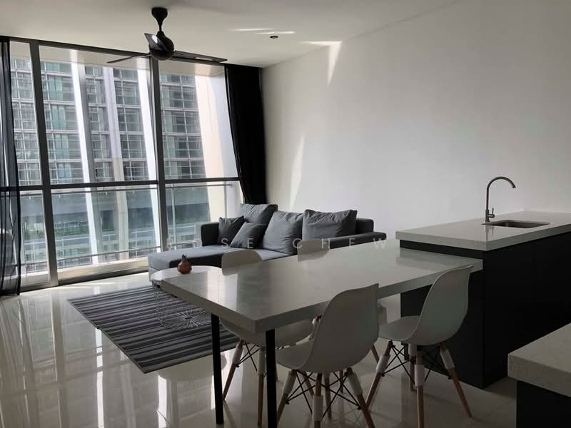 Kondominium untuk Disewa di The Fennel - Rose Chew - Living Room - PropertyGuru.com.my