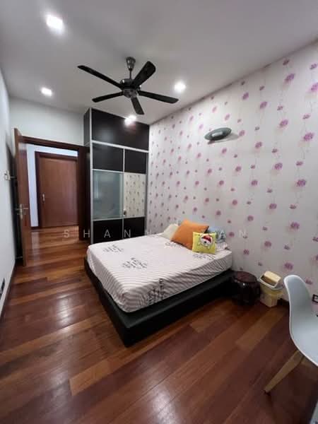 Rumah Banglo untuk Dijual di Bandar Sungai Long (Selangor) - Shanny Tan - Bedroom - PropertyGuru.com.my