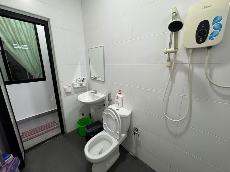 Cluster House for Sale in Johor Bahru (Johor) - Jackson Quah - Bathroom - PropertyGuru.com.my