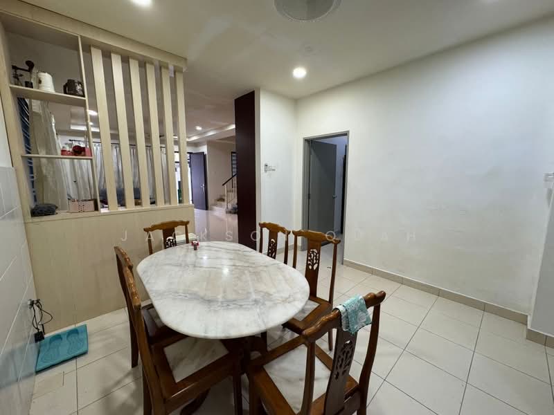 Cluster House for Sale in Johor Bahru (Johor) - Jackson Quah - Dining Room - PropertyGuru.com.my