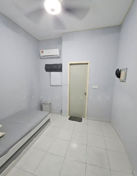 2-storey Terraced House for Rent in Puncak Alam (Selangor) - Apple Chang - Bedroom - PropertyGuru.com.my