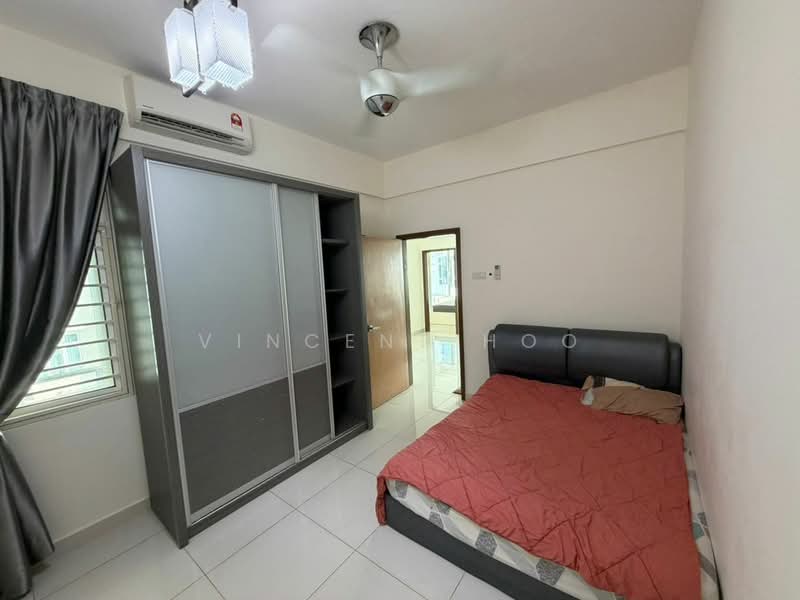 Kondominium untuk Dijual di Sri Putramas III / Royal Regent - Vincent Hoo - Bedroom - PropertyGuru.com.my