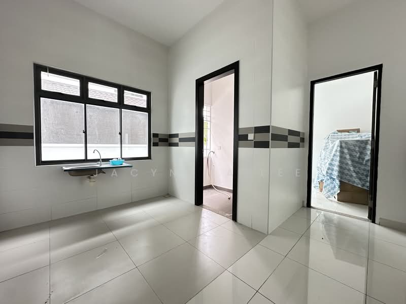Semi-Detached House for Sale in Sungai Ara (Penang) - Jacyntha Lee - Kitchen - PropertyGuru.com.my