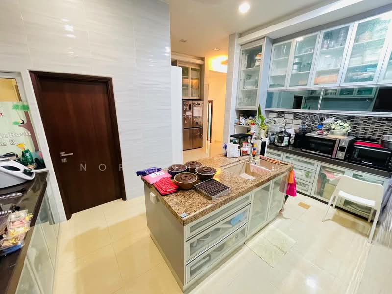 Semi-Detached House for Sale in Melawati (Selangor) - Noraini Dahan - Kitchen - PropertyGuru.com.my