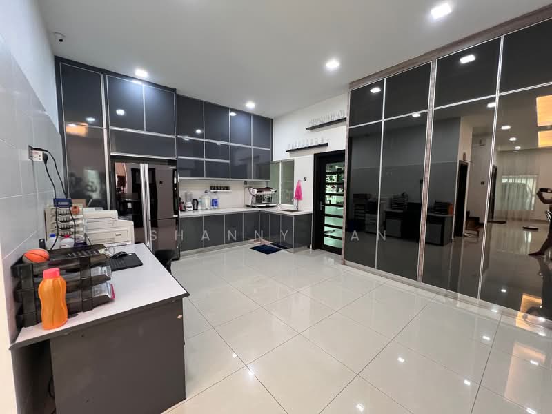 Semi-Detached House for Sale in Sungai Long (Bandar Sungai Long) - Shanny Tan - Kitchen - PropertyGuru.com.my