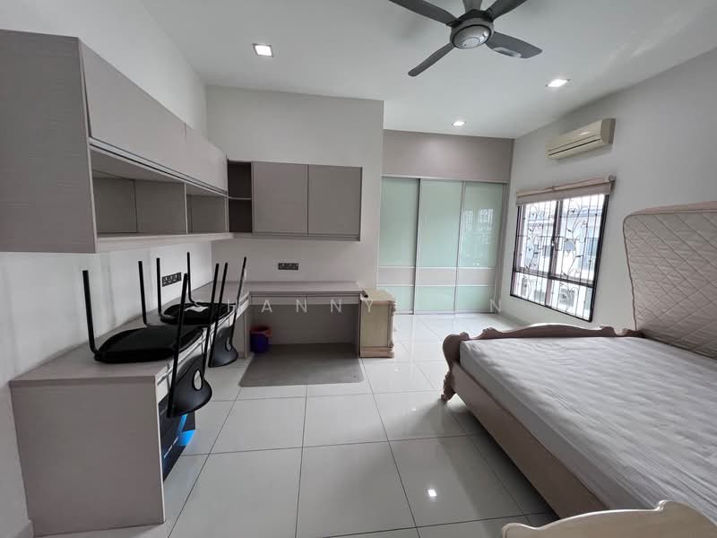 Semi-Detached House for Sale in Sungai Long (Bandar Sungai Long) - Shanny Tan - Bedroom - PropertyGuru.com.my