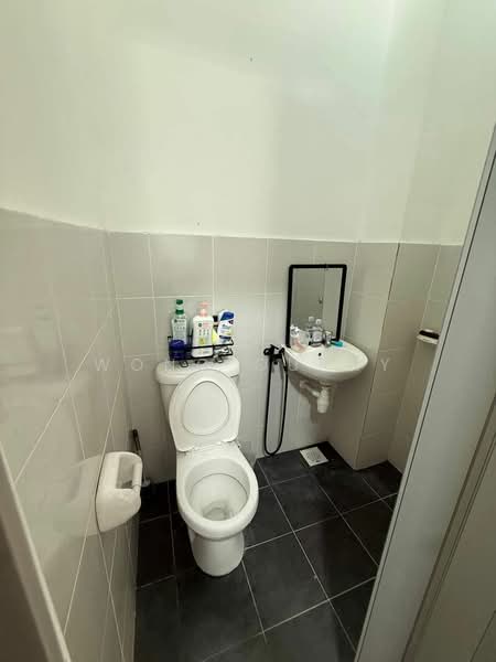 2-storey Terraced House for Sale in Kangkar Pulai (Skudai) - Wong Ouray - Bathroom - PropertyGuru.com.my