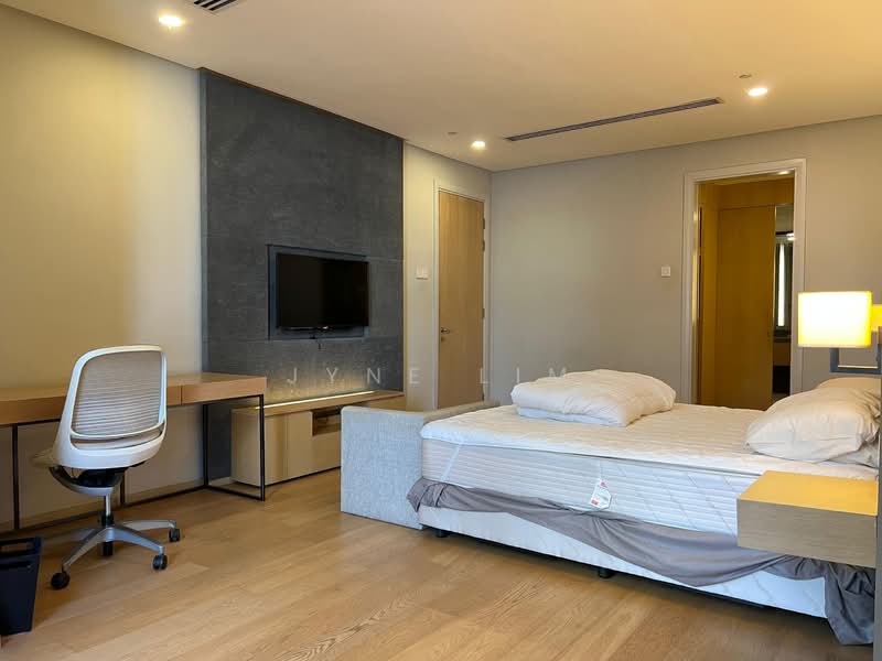 Servis Apartment untuk Dijual di Fraser Residence (188 Suites) - Jyne Lim - Bedroom - PropertyGuru.com.my