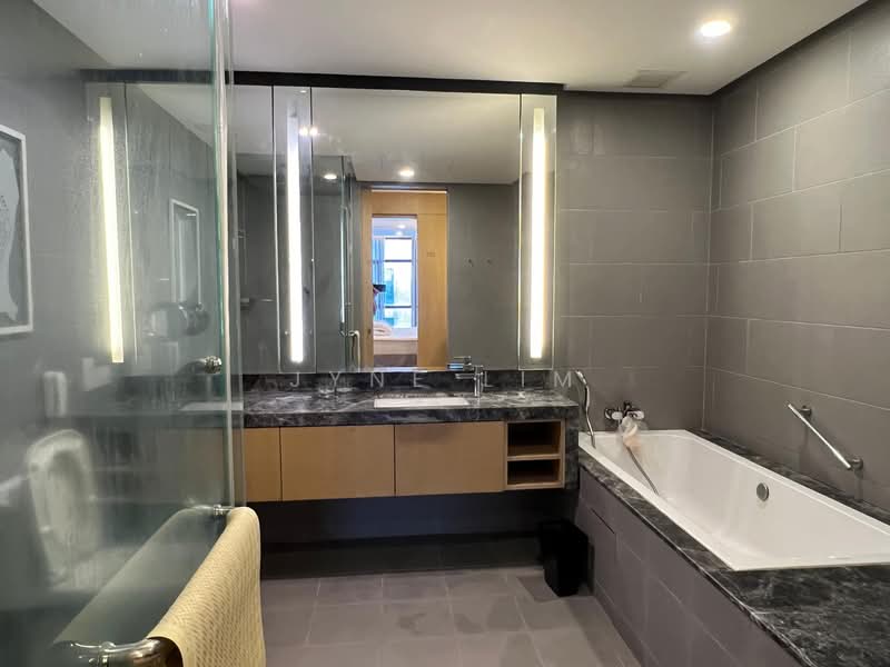 Servis Apartment untuk Dijual di Fraser Residence (188 Suites) - Jyne Lim - Bathroom - PropertyGuru.com.my