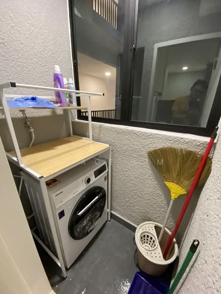 Servis Apartment untuk Disewa di AraTre' Residences - Chace Lim - Balcony - PropertyGuru.com.my