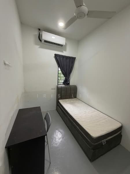 Rumah Teres 1 Tingkat untuk Disewa di Taman Miharja (Cheras) - Iris Lee - Bedroom - PropertyGuru.com.my
