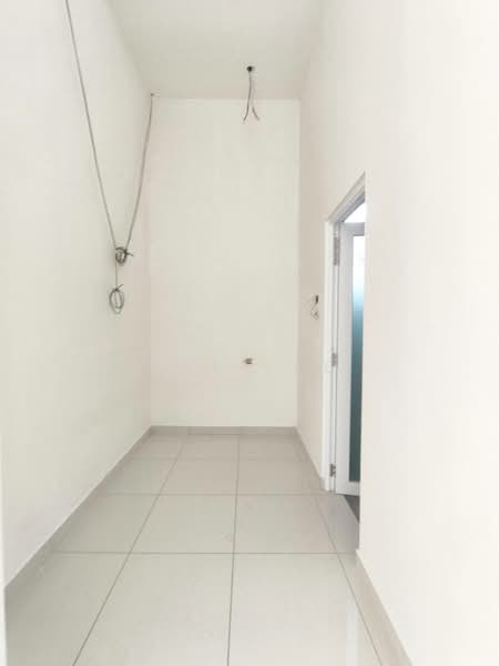 Semi-Detached House for Sale in Taman Seri Austin (Tebrau) - Sze Lee - Corridor - PropertyGuru.com.my