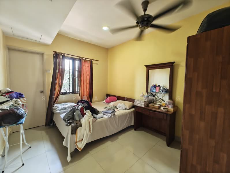3-storey Terraced House for Sale in Balakong (Selangor) - Stephanie Yong - Bedroom - PropertyGuru.com.my