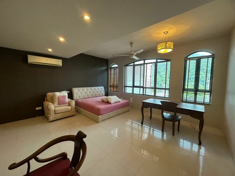 Bungalow for Rent in Batu Feringghi (Penang) - Xinnee . - Bedroom - PropertyGuru.com.my