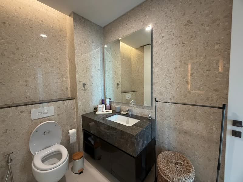 Service Residence for Rent at Pavilion Damansara Heights - Wanlu Sang - Bathroom - PropertyGuru.com.my