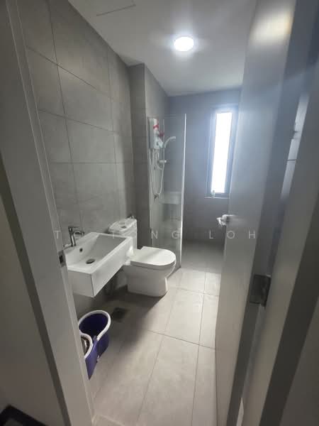 Service Residence for Rent at Sensasi @ Utropolis - TC Tong Loh - Bathroom - PropertyGuru.com.my
