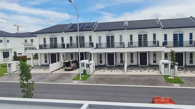 2-storey Terraced House for Rent in Semenyih (Selangor) - Hawk Lee - Exterior - PropertyGuru.com.my