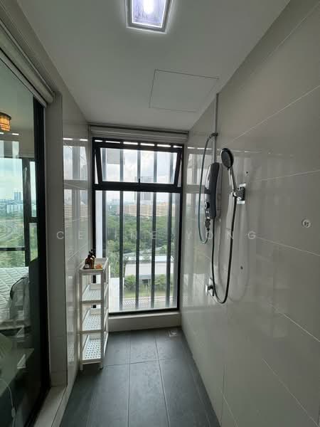 Servis Apartment untuk Disewa di Southkey Mosaic - Celine Yong - Balcony - PropertyGuru.com.my