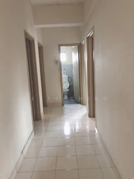Flat for Sale at Fortune Court - Ketty Ching - Corridor - PropertyGuru.com.my