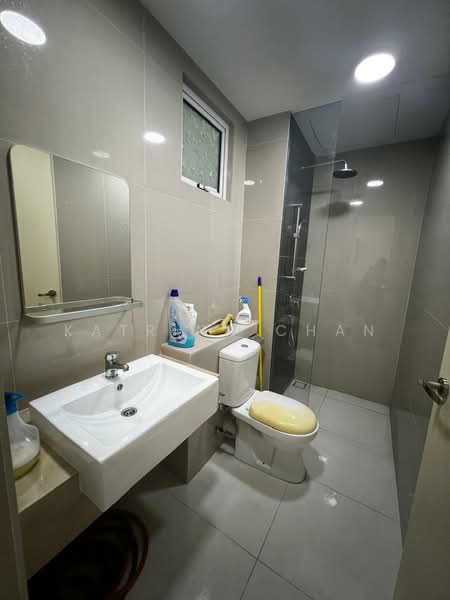 Servis Apartment untuk Disewa di Desa Green - Katrina Chan - Bathroom - PropertyGuru.com.my