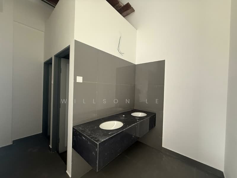 Semi-D Factory for Rent in Perai (Penang) - Willson Lee - Bathroom - PropertyGuru.com.my