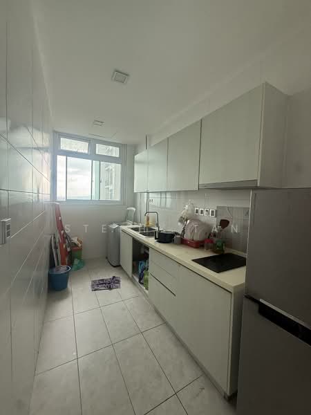 Servis Apartment untuk Dijual di Paragon Suites @ CIQ - Stephy Tan - Kitchen - PropertyGuru.com.my