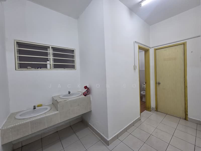 Condominium for Rent at D'Rimba - Jackson Soh - Bathroom - PropertyGuru.com.my