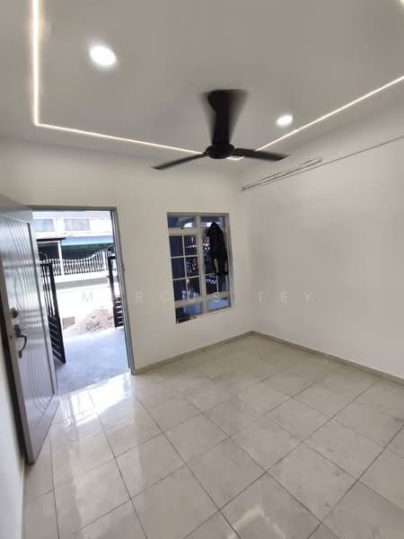 2-storey Terraced House for Sale in Simpang Renggam (Johor) - Marcus Tey - Interior - PropertyGuru.com.my