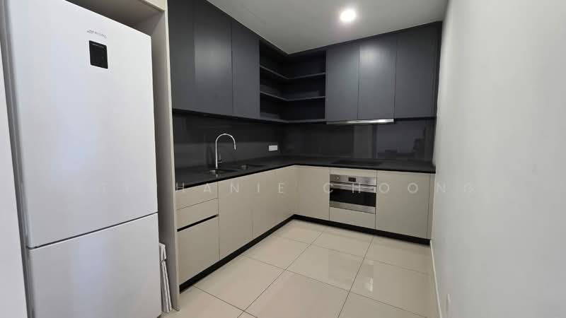 Servis Apartment untuk Disewa di Aria - Stephanie Choong - Kitchen - PropertyGuru.com.my
