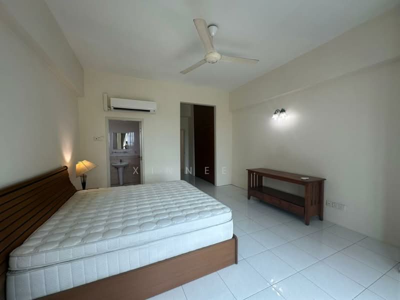 Kondominium untuk Disewa di Sri Pangkor Condominium - Xinnee . - Bedroom - PropertyGuru.com.my