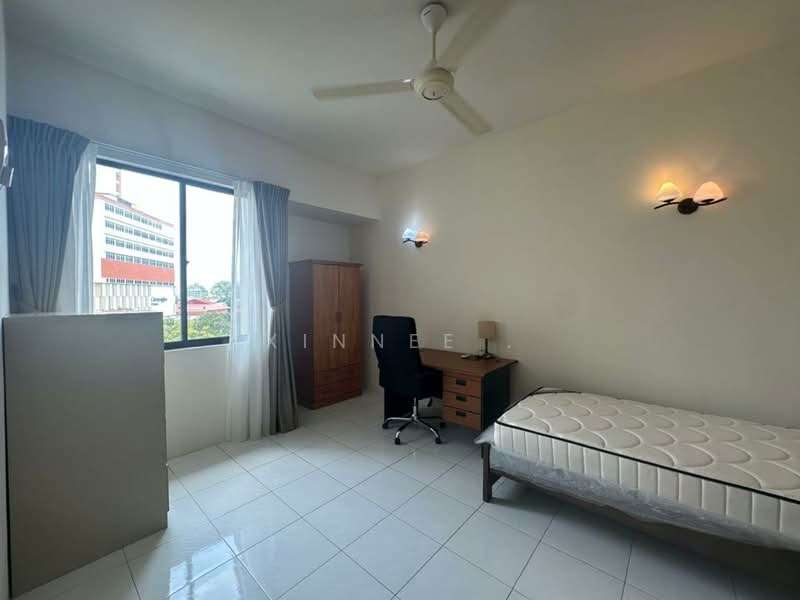Kondominium untuk Disewa di Sri Pangkor Condominium - Xinnee . - Bedroom - PropertyGuru.com.my