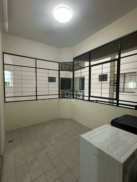 Kondominium untuk Disewa di Sri Pangkor Condominium - Xinnee . - Balcony - PropertyGuru.com.my