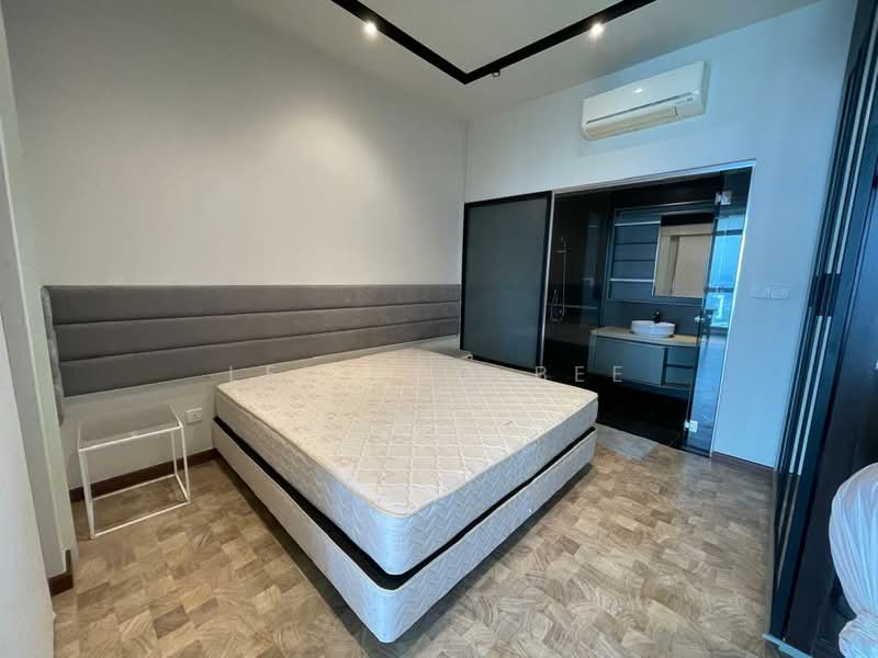 Service Residence for Sale at Expressionz Professional Suites - Lee Soo Bee - Bedroom - PropertyGuru.com.my