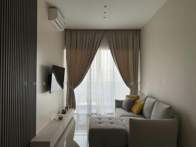 Service Residence for Rent at 8th & Stellar - Shawn Lee Kah Kit - Living Room - PropertyGuru.com.my