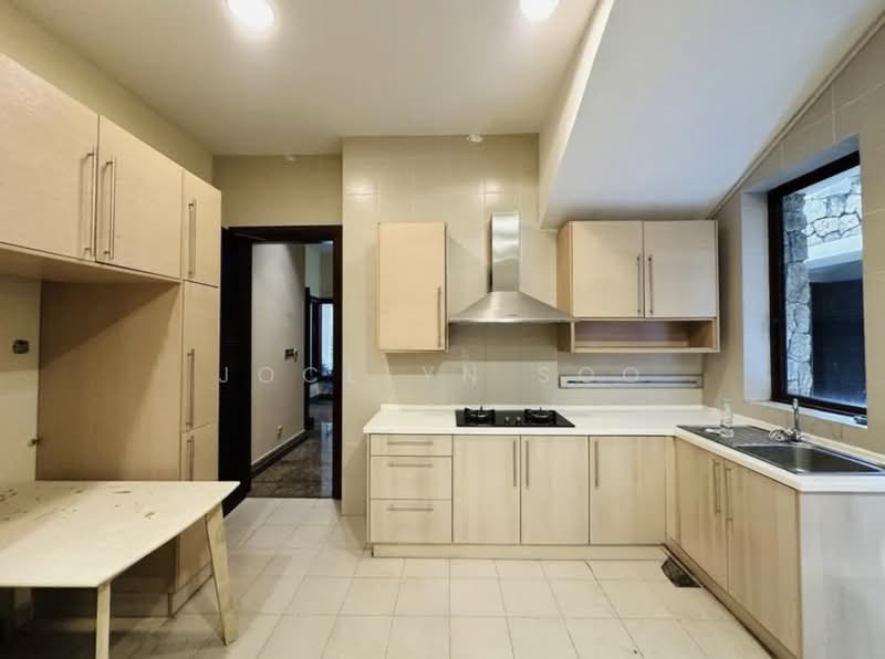 Bungalow for Sale in Taman Duta (Bukit Tunku (Kenny Hills)) - Jocelyn Soo - Kitchen - PropertyGuru.com.my