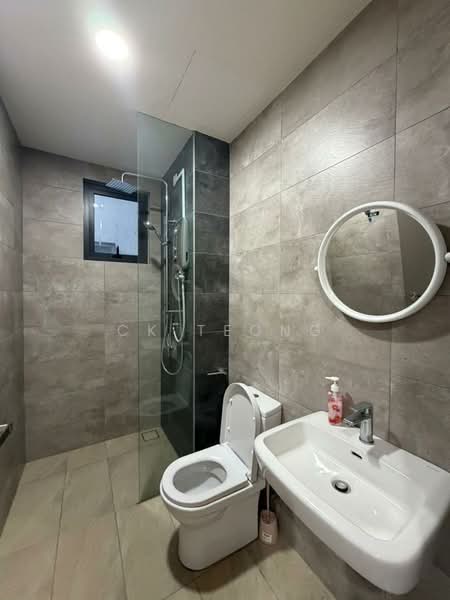 Kondominium untuk Disewa di Bennington Residences @ SkyArena - CK Teong - Bathroom - PropertyGuru.com.my